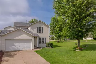 192 Maggie Kate Ct, Wentzville, MO 63385 - Photo 1