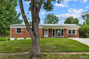 1124 Putter Ln, University City, MO 63132 - Photo 1