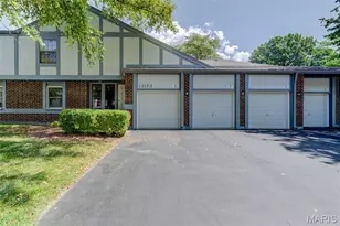 13173 Royal Pines Dr, Maryland Heights, MO 63146 - Photo 1