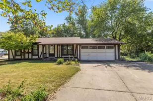 1561 Ramona Ct, Saint Charles, MO 63304 - Photo 1