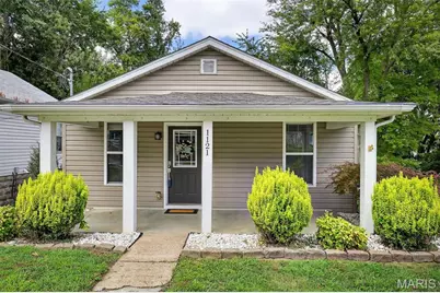 1121 Hall Street, Saint Charles, MO 63301 - Photo 1