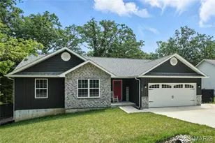 407 Trenton Dr, De Soto, MO 63020 - Photo 1