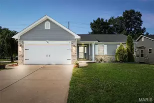 30 Homeplate Ct, O'Fallon, MO 63366 - Photo 1