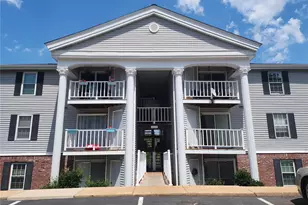 1239 Creve Coeur Crossing Ln, Chesterfield, MO 63017 - Photo 1