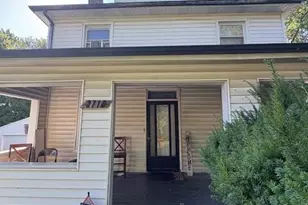 3710 Pine Grove Ave, Normandy, MO 63121 - Photo 1