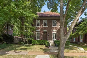 316 Melville Ave, University City, MO 63130 - Photo 1