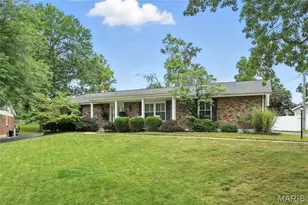 419 Trail Grove Ct, Ballwin, MO 63011 - Photo 1