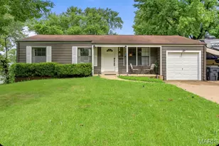 8 Alandale Ct, Florissant, MO 63031 - Photo 1