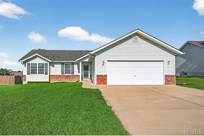 51 N Camelot Drive, Troy, MO 63379 - Photo 1