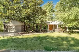 10760 Forest Path Dr, Sunset Hills, MO 63128 - Photo 1