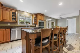 1947 Sumter Ridge Ct, Chesterfield, MO 63017 - Photo 15