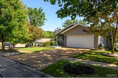 7212 Emerald Bend Drive, Saint Louis, MO 63129 - Photo 1