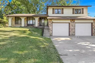 1 Sunset Ln, Saint Peters, MO 63376 - Photo 1