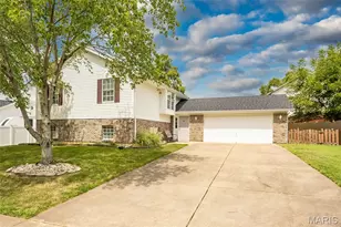 2109 Graystone Dr, Saint Charles, MO 63303 - Photo 1