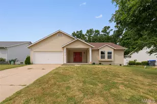 613 River Moss Dr, Saint Peters, MO 63376 - Photo 1