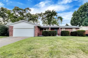 417 Dove Dr, Saint Charles, MO 63301 - Photo 1