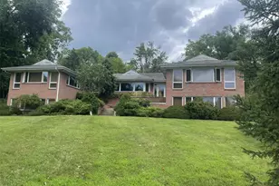 1757 Topping Rd, Town and Country, MO 63131 - Photo 1