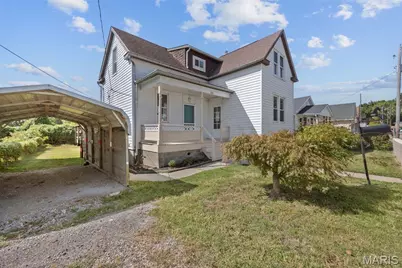 122 E Etta Avenue, Saint Louis, MO 63125 - Photo 1