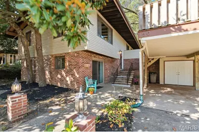 50 Willow Brook Drive, Saint Louis, MO 63146 - Photo 1