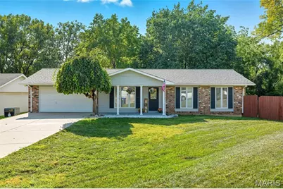 132 Plum Tree Drive, Saint Peters, MO 63376 - Photo 1