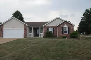 2408 Mountain Peak Ct, Pacific, MO 63069 - Photo 1