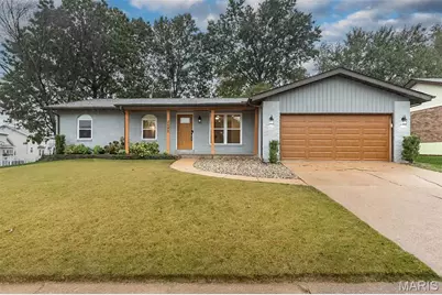 2692 Queen Bee Lane, Saint Louis, MO 63129 - Photo 1