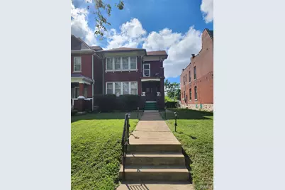 4450 Holly Avenue, Saint Louis, MO 63115 - Photo 1