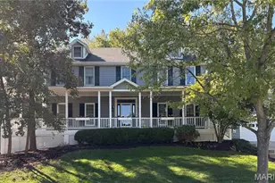 310 Greenbriar Estates Dr, Des Peres, MO 63122 - Photo 1