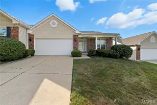 16 Hunting Manor Dr, Saint Charles, MO 63303 - Photo 1