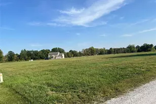 120 Drury Ct, O'Fallon, MO 63366 - Photo 1