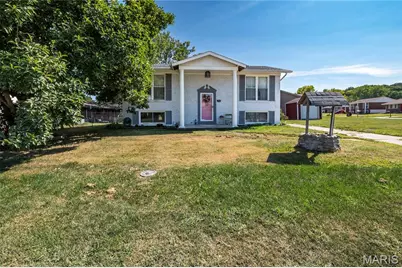 3270 Bayvue Boulevard, Arnold, MO 63010 - Photo 1