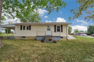 9617 Cote Brilliante Ave, Overland, MO 63114 - Photo 1
