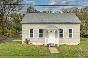 2907 S Hwy 94, Defiance, MO 63341 - Photo 1