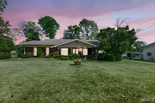 805 Coach Light Ln, Hazelwood, MO 63042 - Photo 1