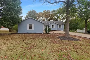 2132 Ridgedale Dr, High Ridge, MO 63049 - Photo 1