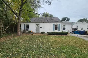 3294 W Tennyson Ave, Breckenridge Hills, MO 63114 - Photo 1