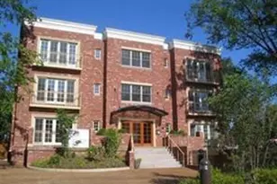 211 N Taylor Ave, Kirkwood, MO 63122 - Photo 1