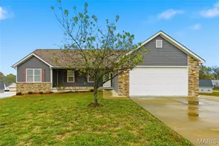 1017 Bay Hill Blvd, Union, MO 63084 - Photo 1