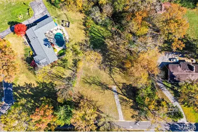 8 Chasselle Lane, Saint Louis, MO 63141 - Photo 1