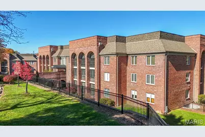 14308 Conway Meadows Court #301, Chesterfield, MO 63017 - Photo 1