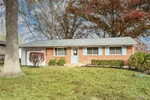 2009 Gladiator Dr, Fenton, MO 63026 - Photo 1