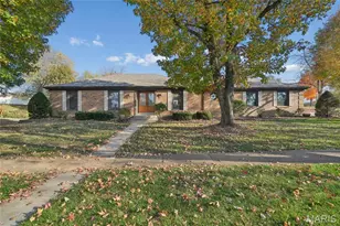 825 Phaeton Dr, Manchester, MO 63021 - Photo 1