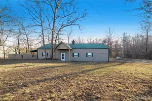 126 Breezy Meadow Ln, Bourbon, MO 65441 - Photo 1