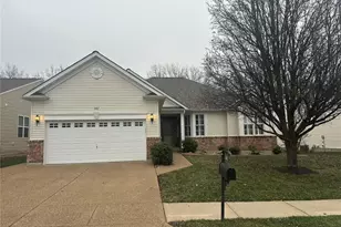 567 Owls Perch Dr, Lake Saint Louis, MO 63367 - Photo 1