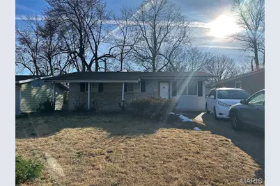 518 Banavie Drive, Saint Louis, MO 63137 - Photo 1