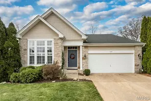 928 Ridgepointe Pl Cir, Lake Saint Louis, MO 63367 - Photo 1