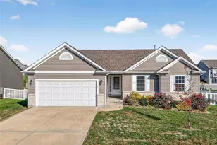 105 Austin Oaks Dr, Moscow Mills, MO 63362 - Photo 1