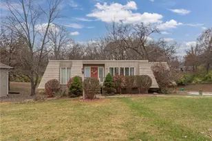 149 Rue Grand Dr, Lake Saint Louis, MO 63367 - Photo 1