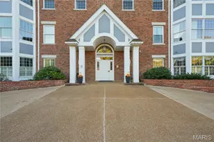 450 E Lockwood Ave, Webster Groves, MO 63119 - Photo 1