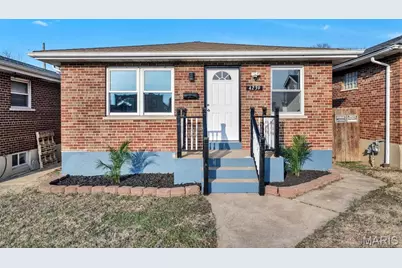 4239 Eichelberger Street, Saint Louis, MO 63116 - Photo 1